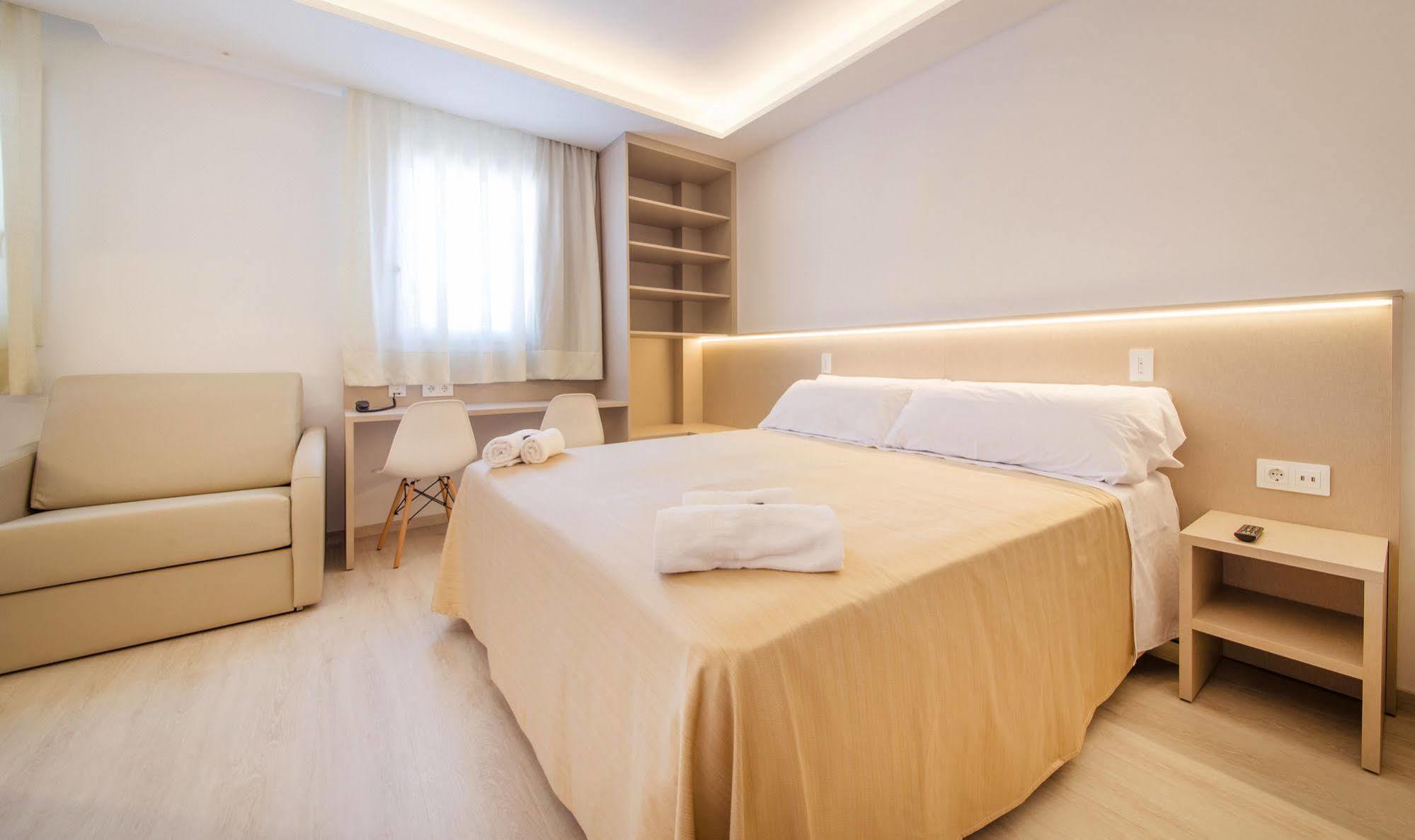 Sono House Hotel Ла Гарига Екстериор снимка